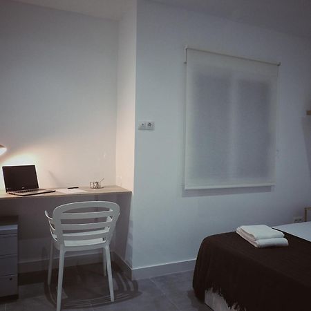 Apartamento La Paz Apartment ตอร์เรญาโน ภายนอก รูปภาพ