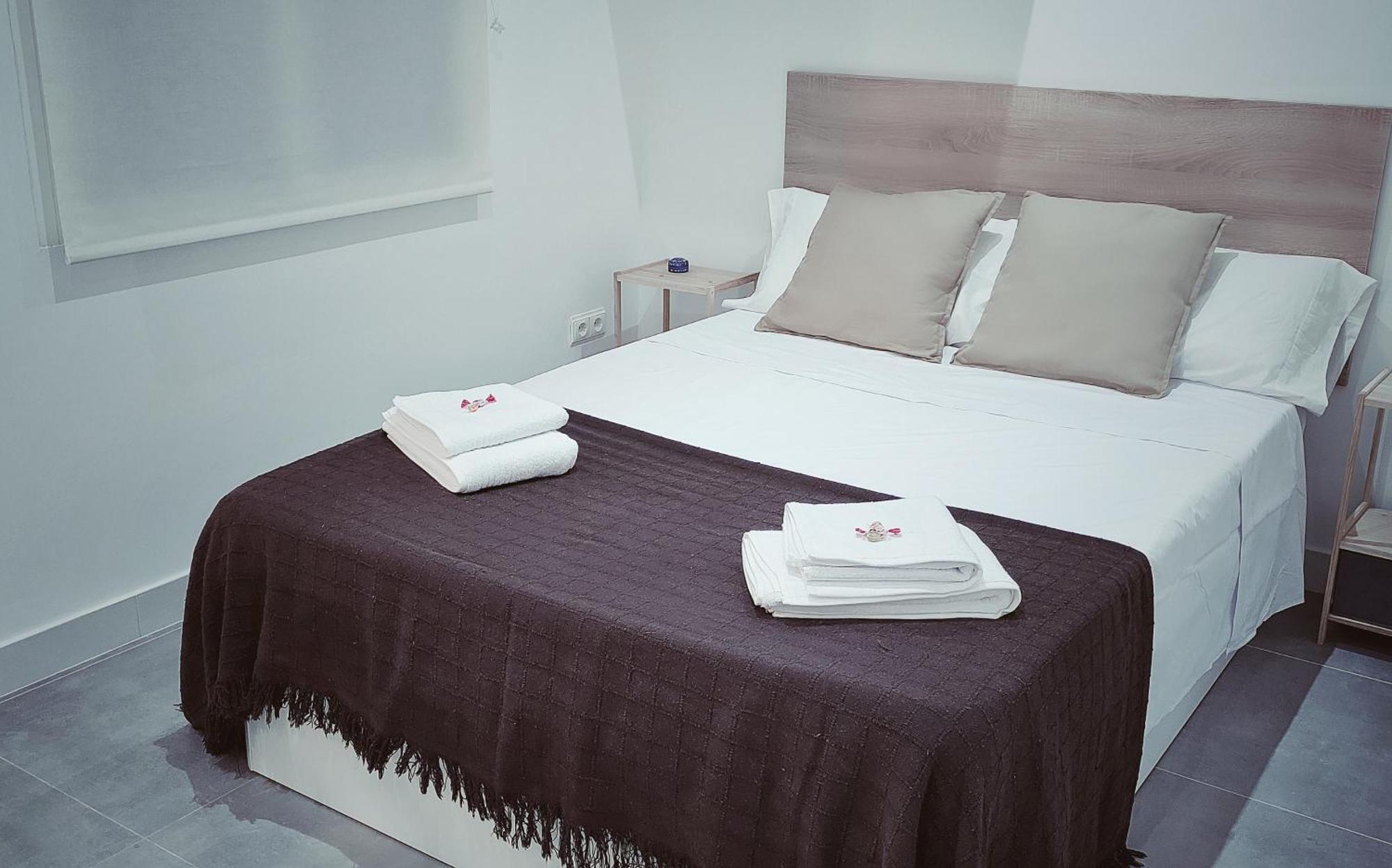 Apartamento La Paz Apartment ตอร์เรญาโน ภายนอก รูปภาพ